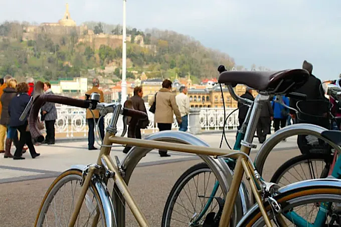 San Sebastián se mueve en bici: ya son casi 17.000 desplazamientos diarios