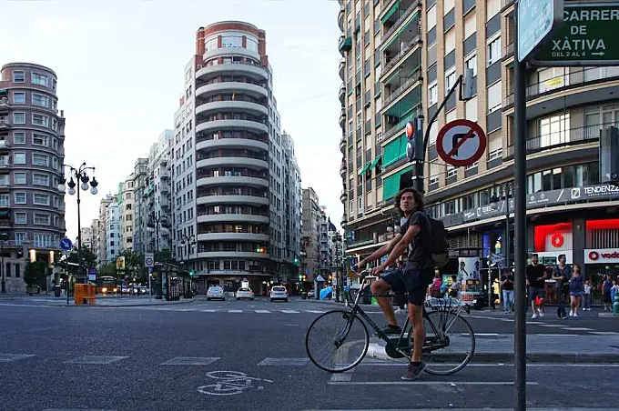Los comercios del centro de Valencia sortean 25 bicicletas