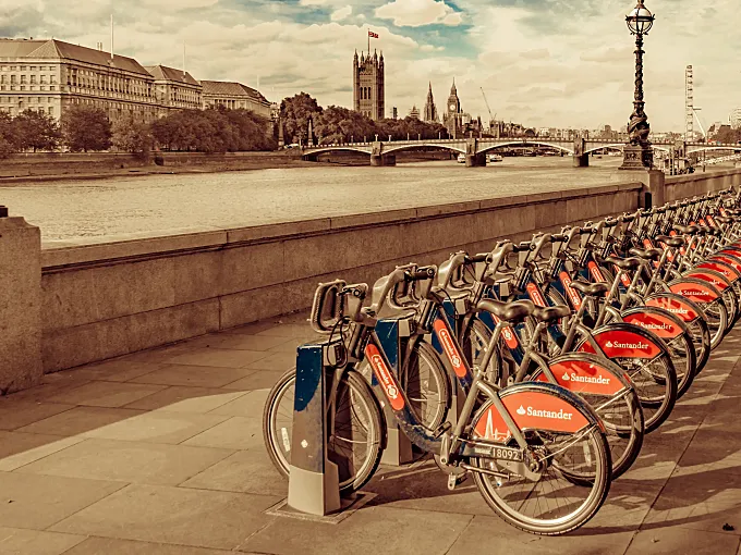 La bicicleta compartida de Londres bate cifras y el alcalde anima a subirse a la bici