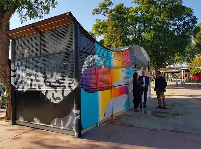 Los aparcabicis de Murcia, un lienzo para los artistas urbanos
