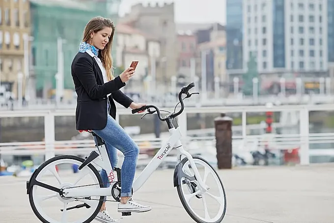 David Gómez (Tucycle): “Gijón está entre las mejores ciudades para ser ciclista”