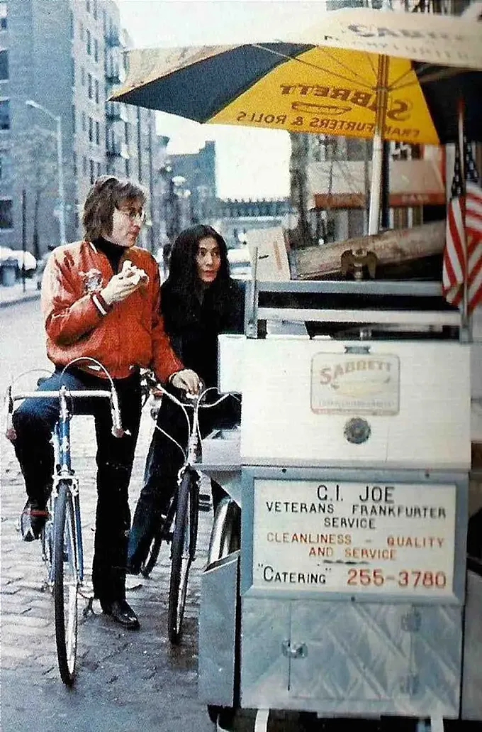 John Lennon y las bicicletas: el niño más feliz de la tierra