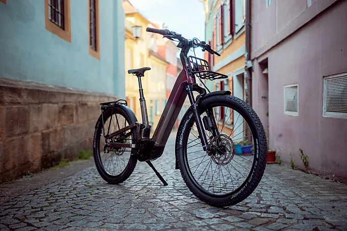 Winora Sinus FS: trekking, doble suspensión y corazón urbano