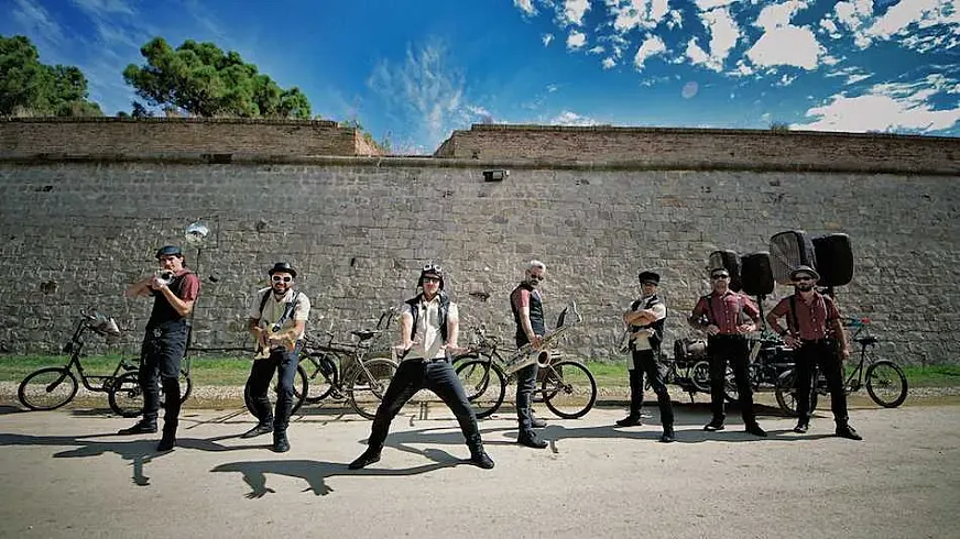 Los integrantes de la banda Ladinamo.