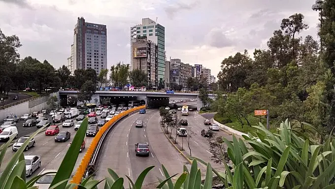 Ciudad de México restringirá el tráfico a quienes viajen solos en coche