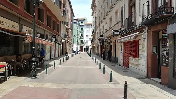 Zaragoza: prohibido el paso de bicicletas por las calles de acceso restringido