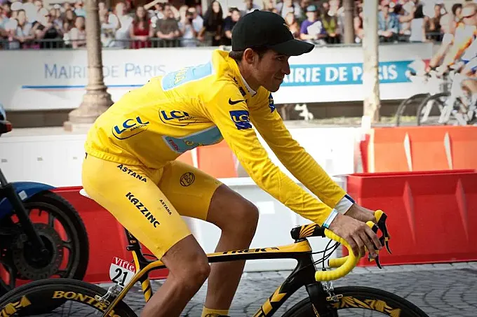 Alberto Contador se mete a comentarista