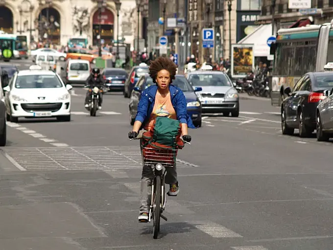 Francia pagará por ley a quien vaya en bici al trabajo