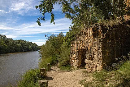 Busca estos rincones, los hay a cientos en Almodóvar del Río, Córdoba.