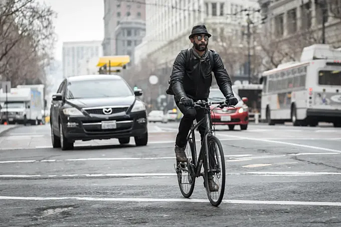 Cinco actitudes que identifican al ciclista urbano ejemplar