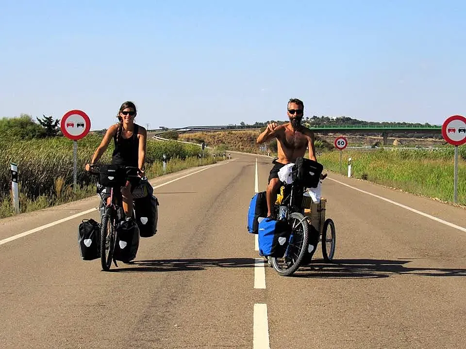 Cinecicleta: dos años pedaleando por África.