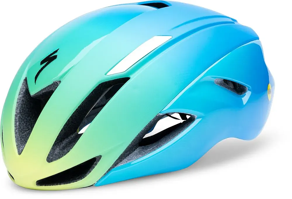 Uno de los cascos de la nueva colección de Specialized.